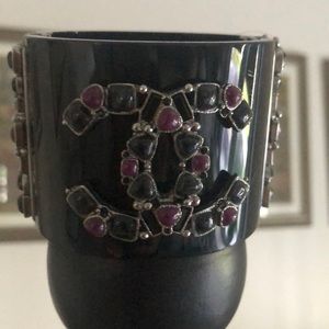 Chanel cuff vintage